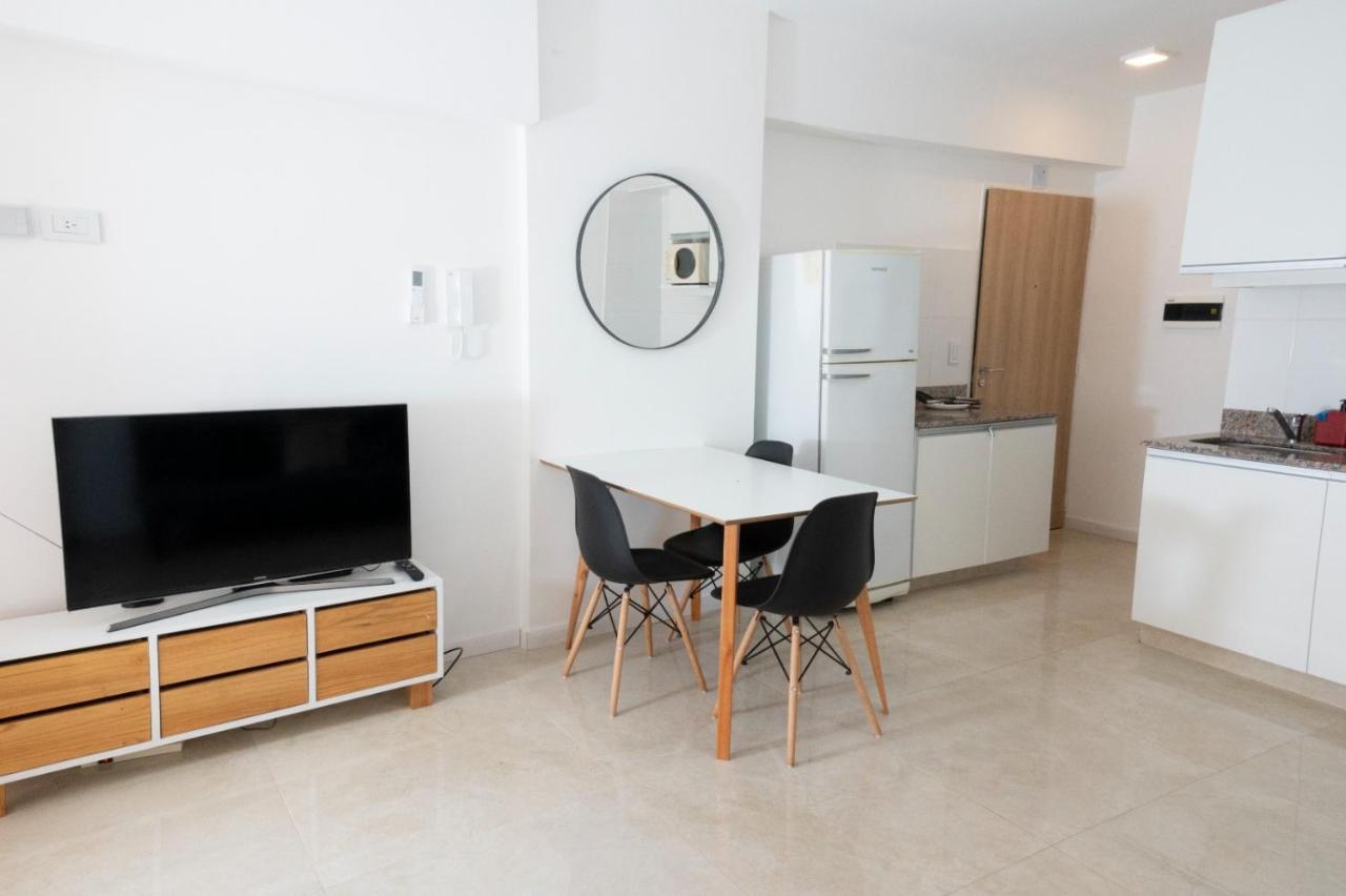 Comodo Departamento En El Centro De La Ciudad Y Cerca Del Obelisco 64 Буэнос-Айрес Экстерьер фото
