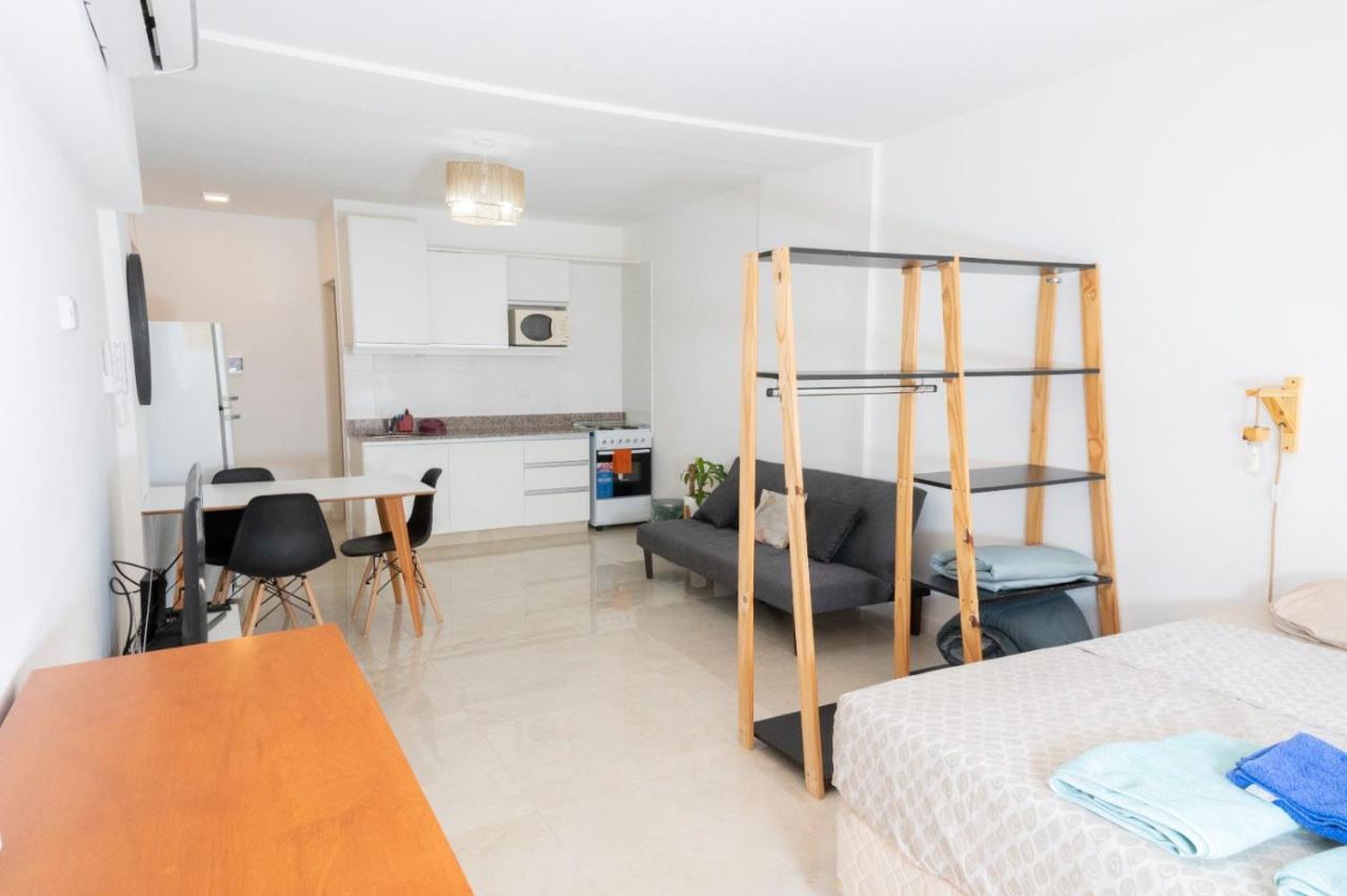 Comodo Departamento En El Centro De La Ciudad Y Cerca Del Obelisco 64 Буэнос-Айрес Экстерьер фото